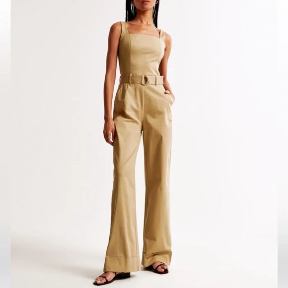 NWT Abercrombie & Fitch Chino Jumpsuit - Picture 2 of 4